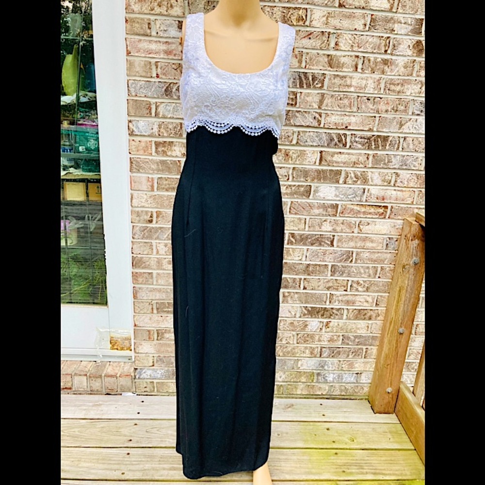Vintage 80s Black and White Lace Scott McClintock